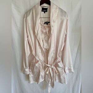 Sam Edelman | Intimates & Sleepwear | Sam Edelman Robe Pink White size L